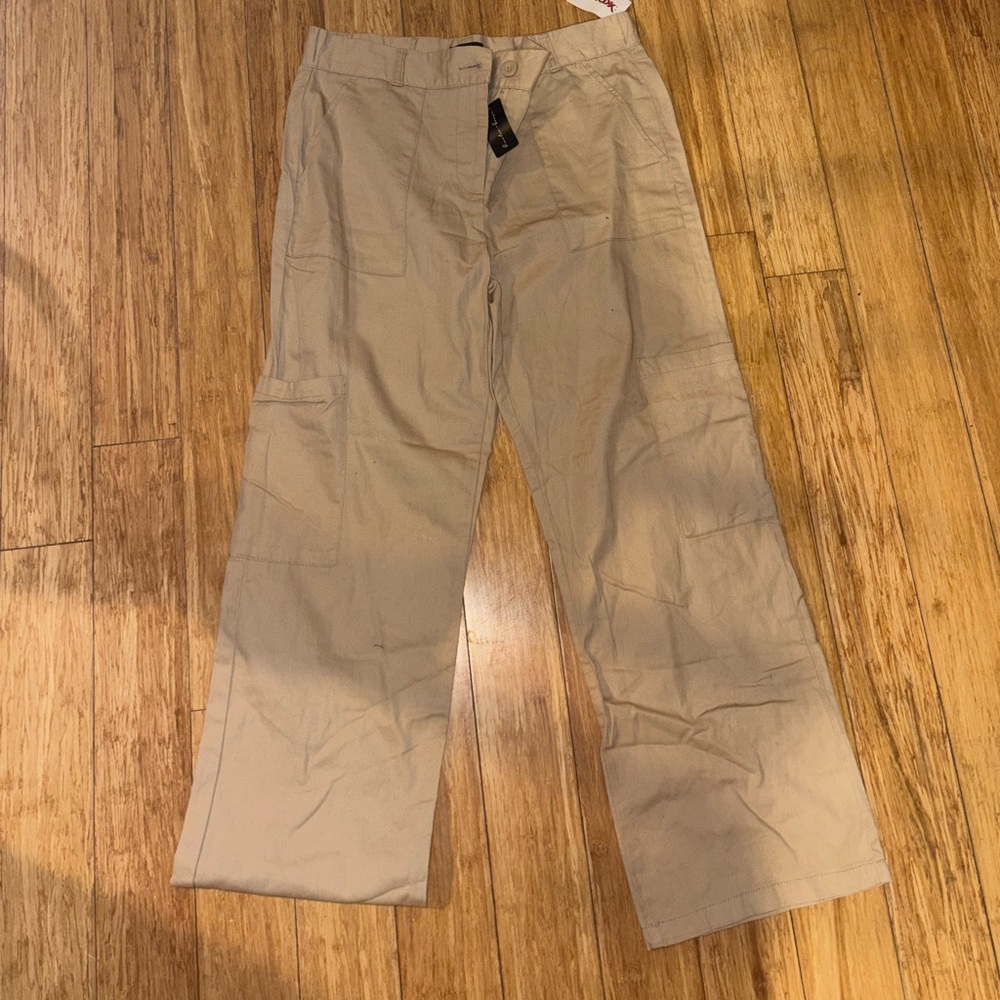 Women’s Tan Cargo Pants